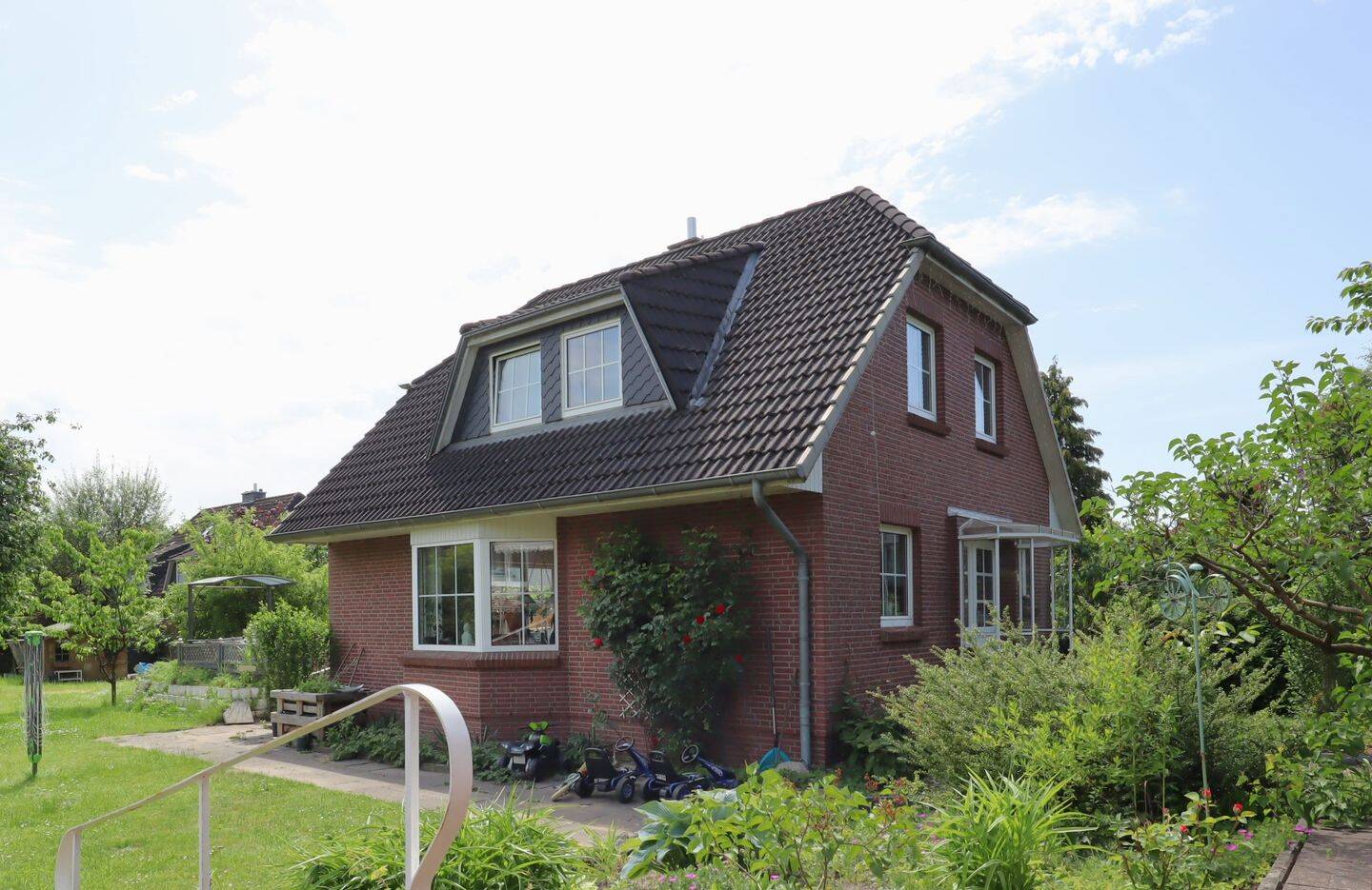 Top Lage: Einfamilienhaus in Sasel 113 m² 977 m², 22393 Hamburg (Wandsbek Bramfeld Poppenbüttel Sasel Wellingsbüttel)