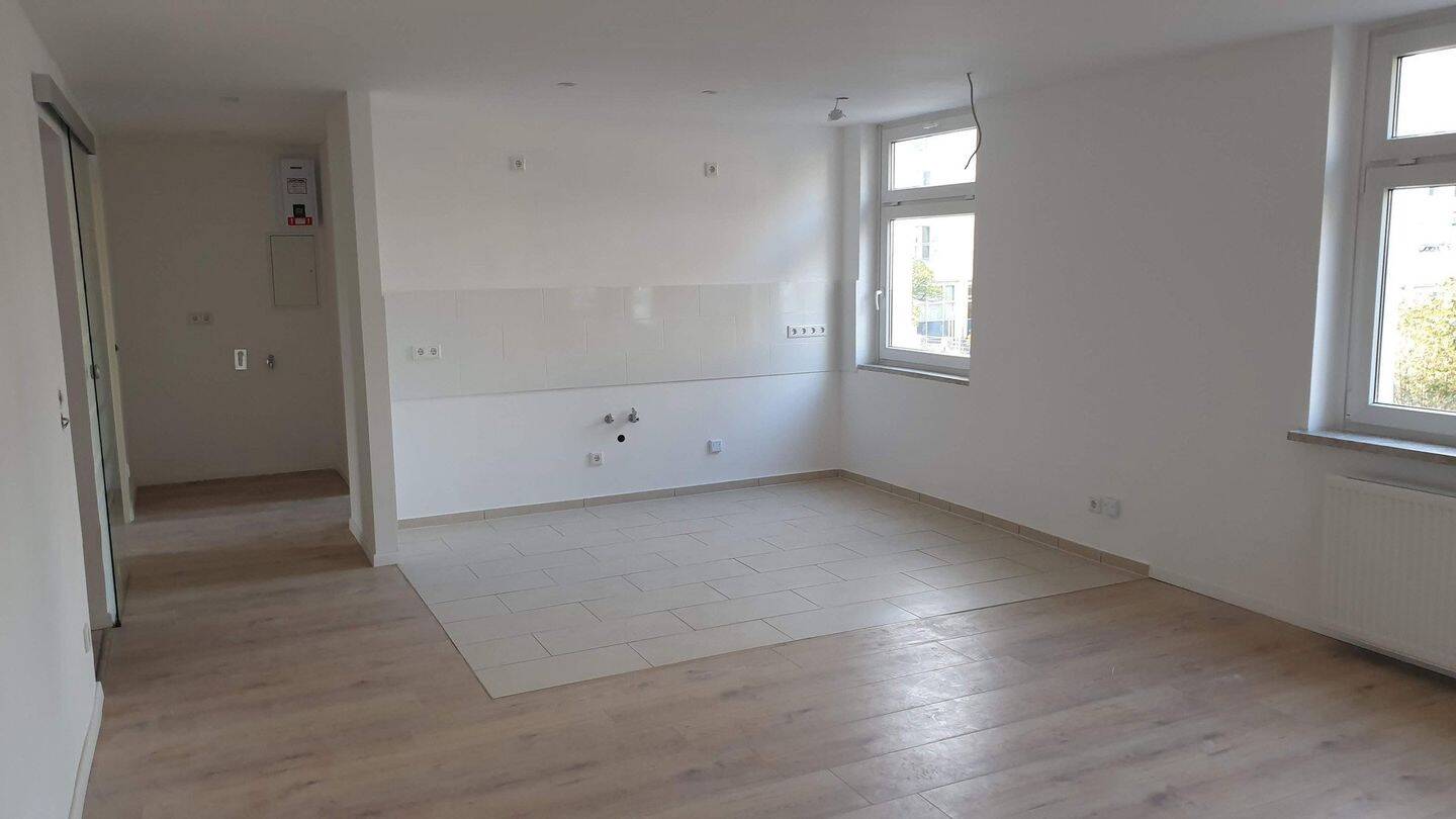Attraktive, sanierte 75 m² Wohnung (Zweitbezug) mit Tageslichtbad und offener Wohnküche in Köthen, 6366 Köthen (Anhalt)