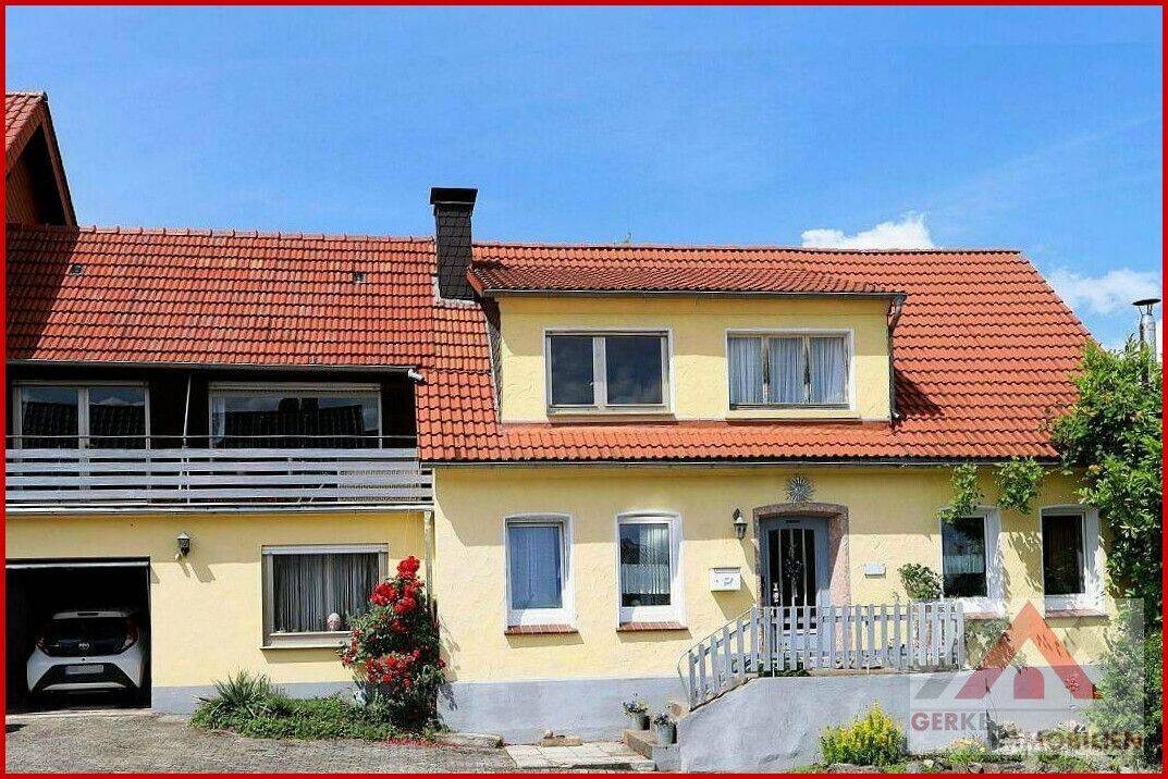 Gemütliches Einfamilienhaus mit schönem Garten, 34431 Marsberg