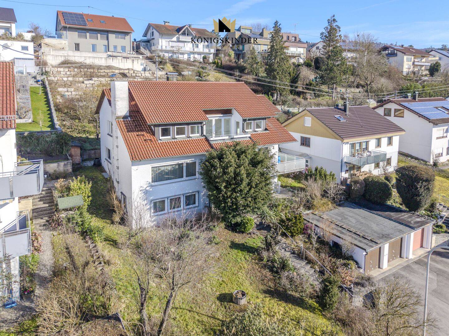 Großes Grundstück – großes Haus. Wohnen und vermieten am Sonnenhang, 71522 Backnang