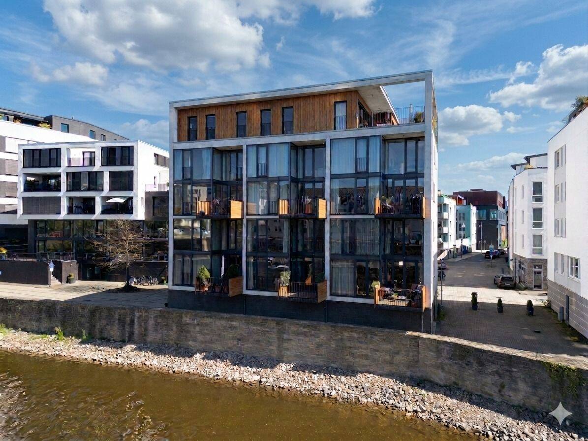 Exklusives Wohnen direkt an der Fulda! Lichtdurchflutete Maisonettewohnung mit Wasserblick in Kassel-Unterneustadt, 34123 Kassel (Bettenhausen Forstfeld Unterneustadt Waldau)