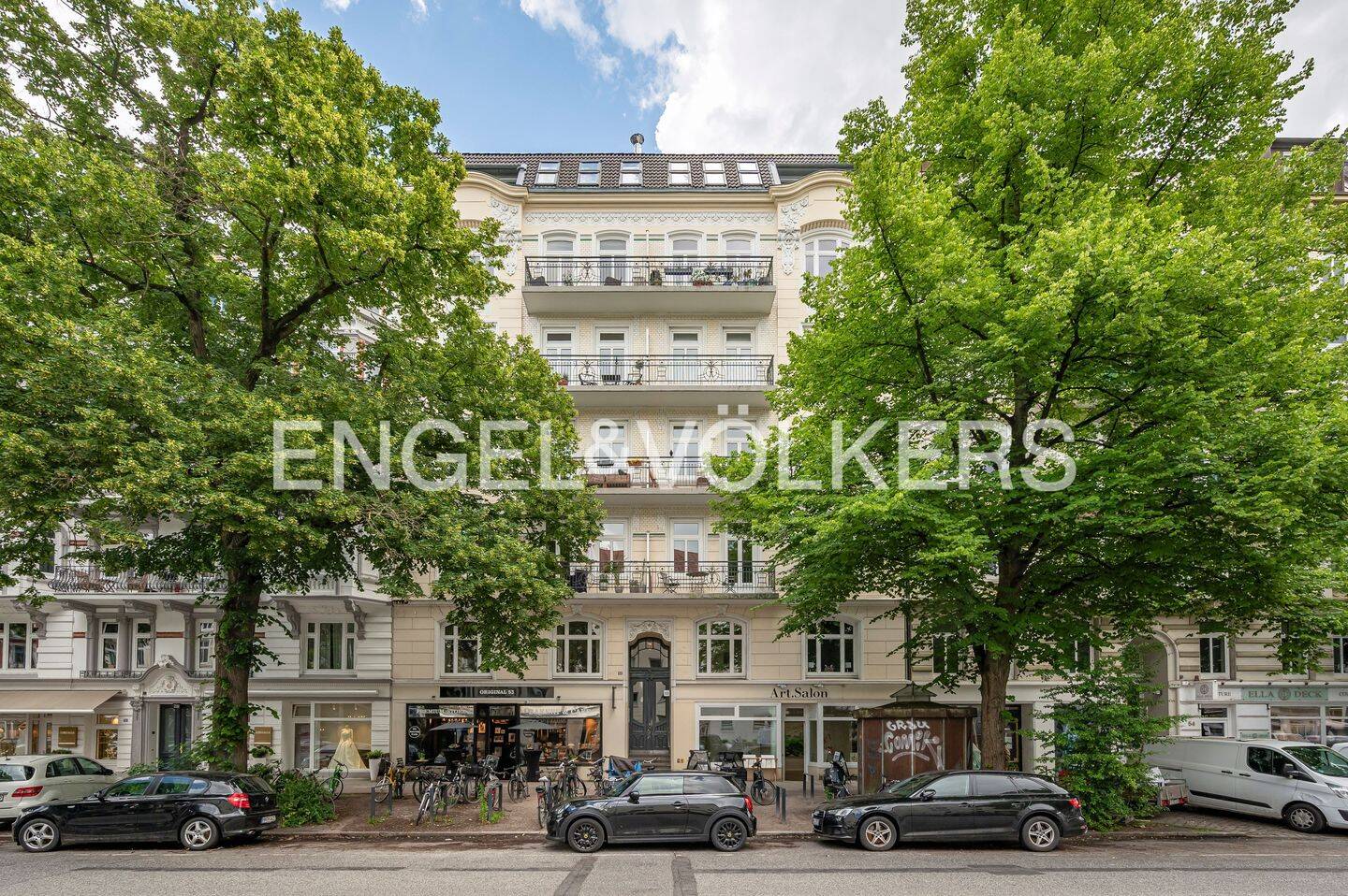 Wohnen mit Stil: Modernisierter Altbau im Lehmweg, 20249 Hamburg (Hamburg-Nord Eppendorf Harvestehude Hoheluft-Ost Winterhude)