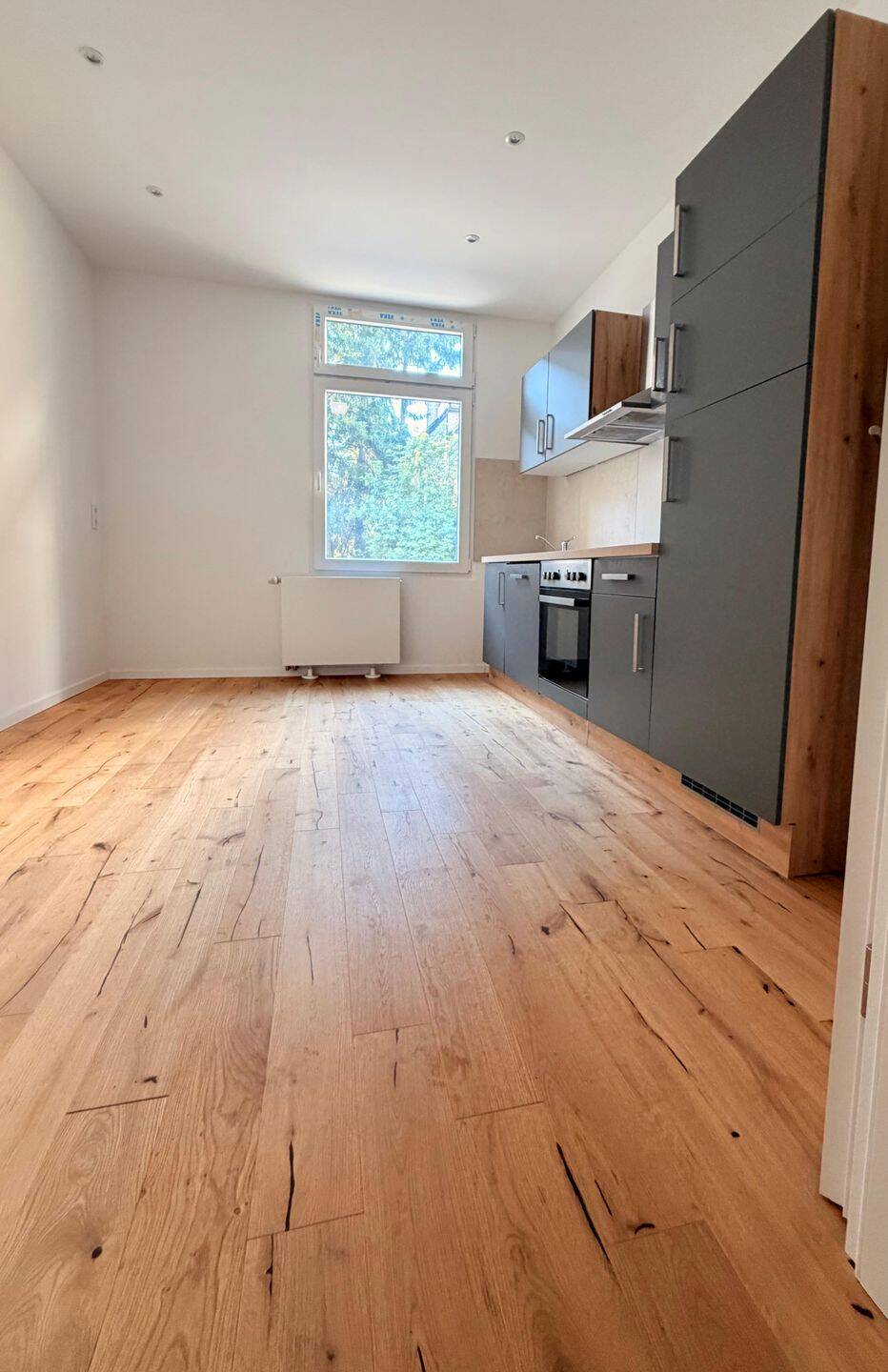 Stilvolle 2‑Zimmer‑Wohnung mit großer Wohnküche & Badewanne, 42285 Wuppertal (Barmen)