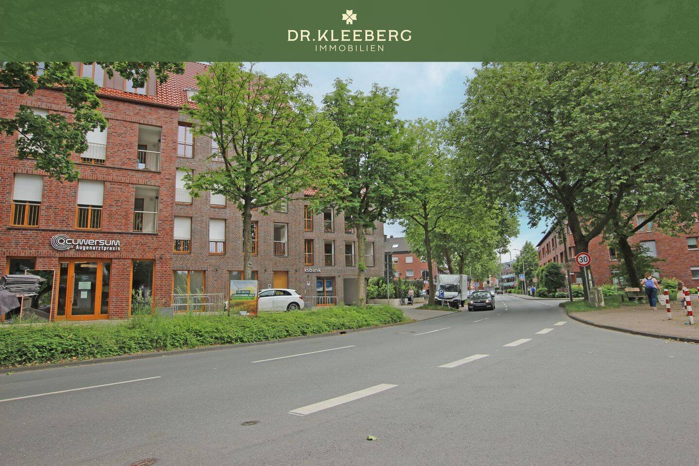 Attraktive 2-Zimmer-Wohnung mit Balkon und Loggia in zentraler Lage von Münster-Handorf, 48157 Münster