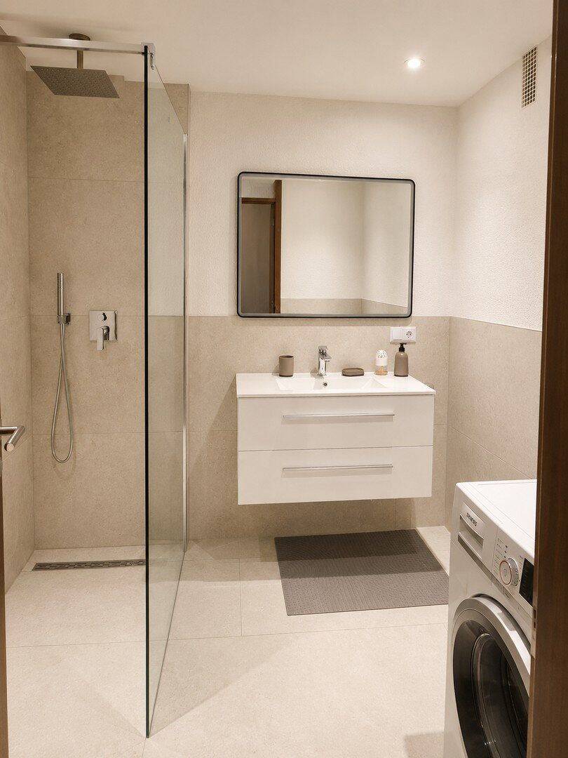 Modernisierte 3 Zimmer Wohnung in Höfingen, 71229 Leonberg
