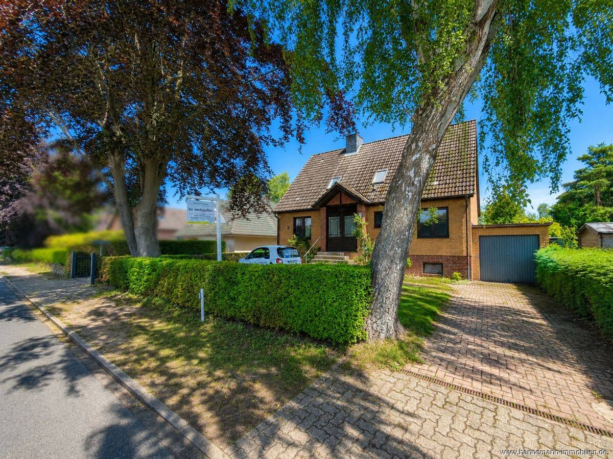 Einfamilienhaus mit großem Grundstück in Halstenbek!, 25469 Halstenbek