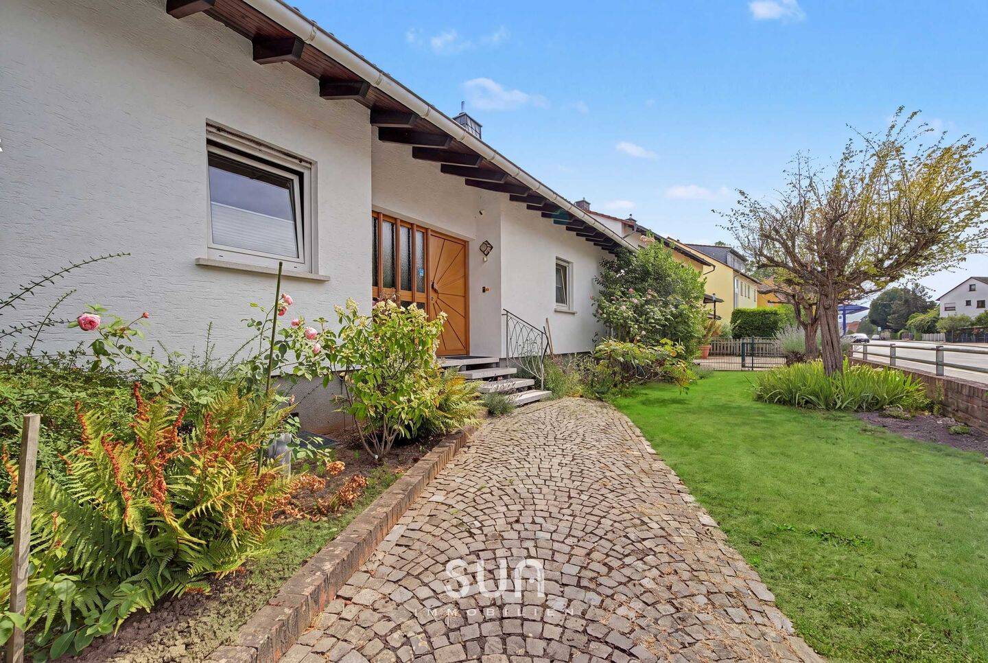 MODERNISIERTER BUNGALOW MIT GARTEN IN ROSBACH – Ihr Traumhaus auf 640 m² Grundstück, 61191 Rosbach v.d. Höhe