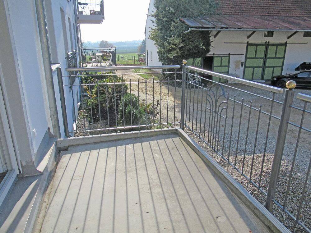 Viel Platz zum Wohlfühlen: Helle 4-Zimmer-Wohnung mit Balkon, 84072 Au i.d. Hallertau (Au)