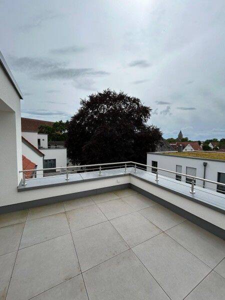 Neubau! Erstbezug Penthouse-Wohnung mit Dachterasse und Blick über Soest sowie auf Wiesenkirche und Dom!, 59494 Soest
