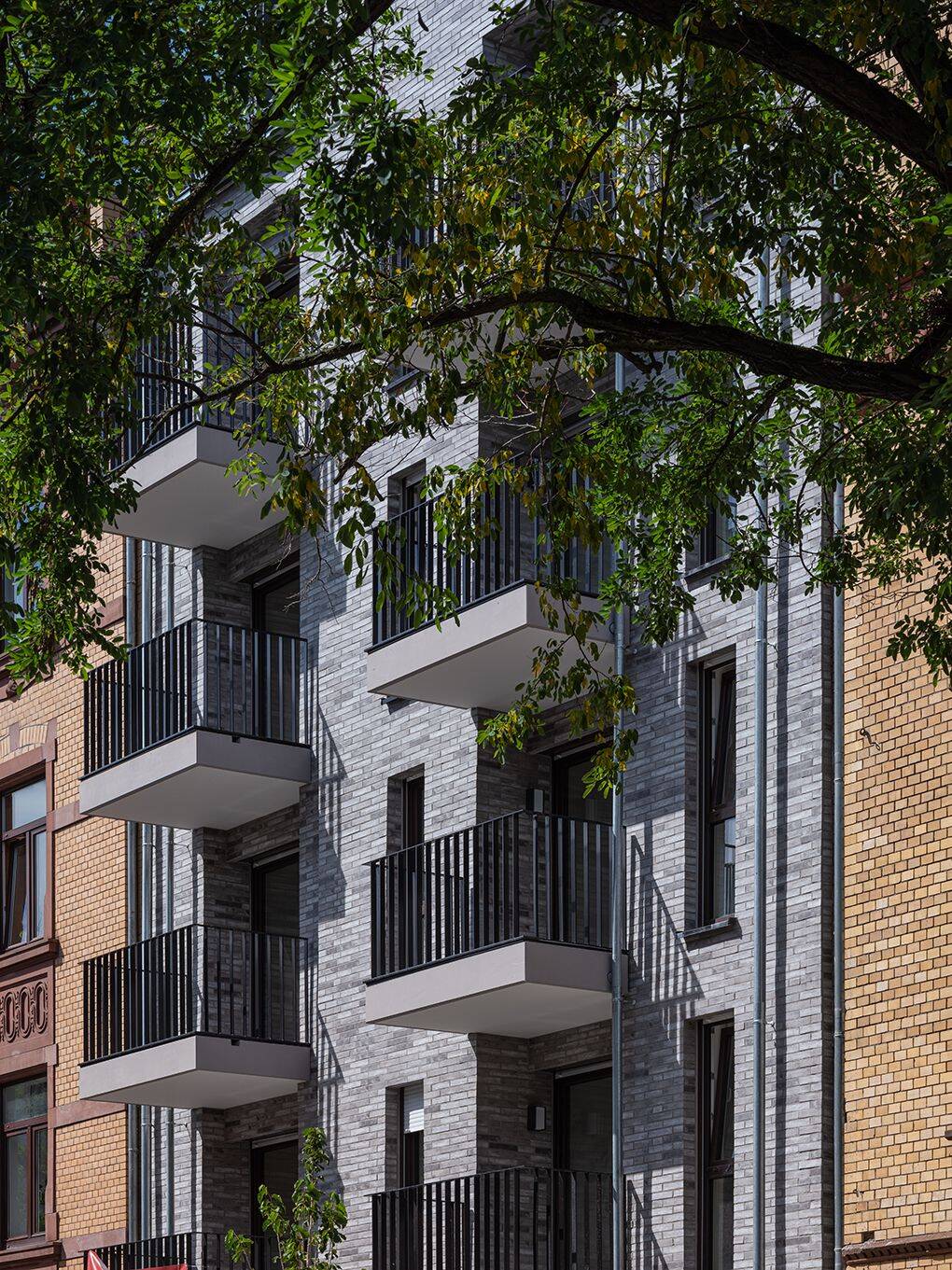 Wirklich besonders-Eleganz über den Dächern: Wohnung mit Galerie und sonniger Terrasse, 63069 Offenbach am Main (Lauterborn Offenbach am Main Rosenhöhe)