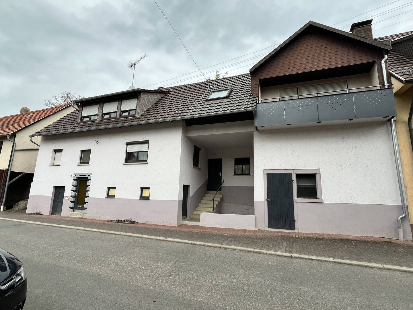 gepflegtes Wohnhaus in Tauberbischofsheimer Ortsteil Dienstadt, 97941 Tauberbischofsheim