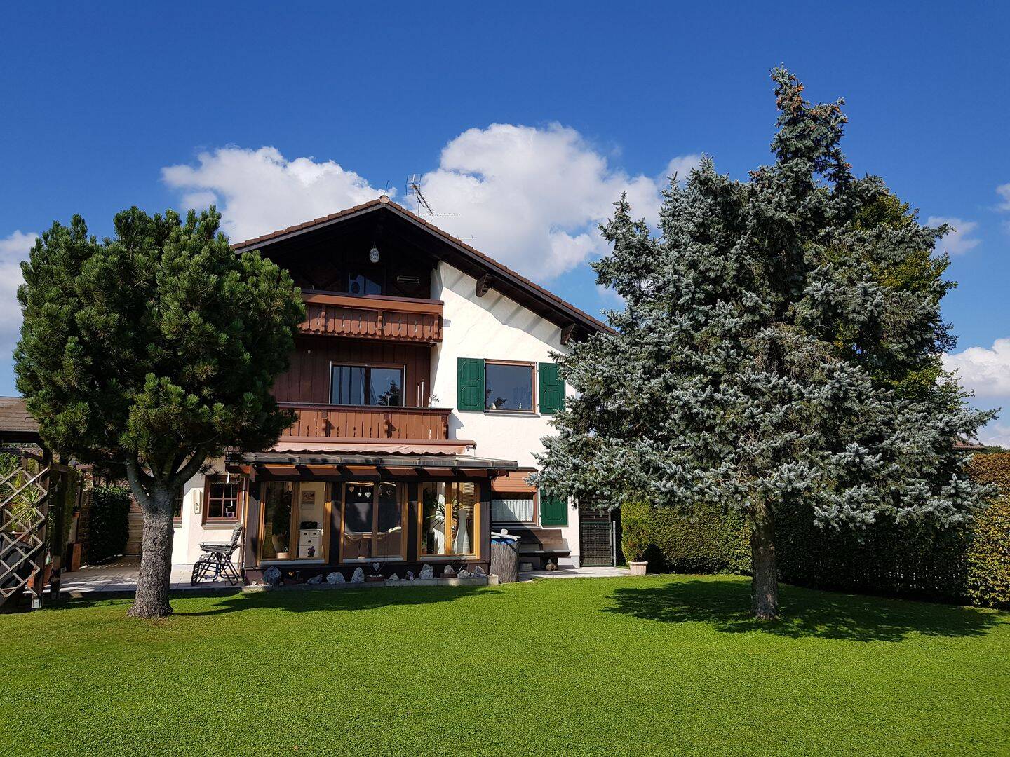 Wunderschönes 3-Familien-Haus in Hohenschäftlarn, 82069 Schäftlarn