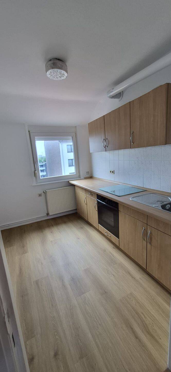 2 Zimmer Wohnung Findorff, 28215 Bremen (Bahnhofsvorstadt Findorff-Bürgerweide Regensburger Straße Weidedamm)