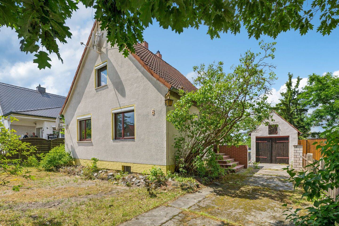 Saniertes Einfamilienhaus mit Garage auf großem Grundstück in Havelnähe, 14727 Premnitz