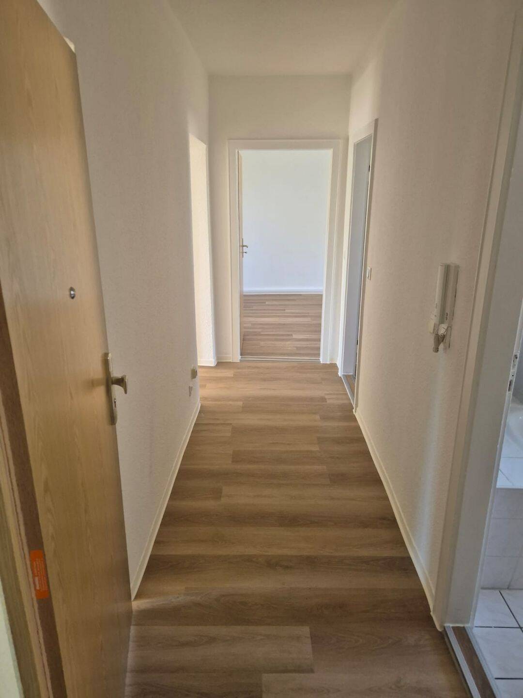 4 Zimmer suchen neue Bewohner, 6667 Weißenfels