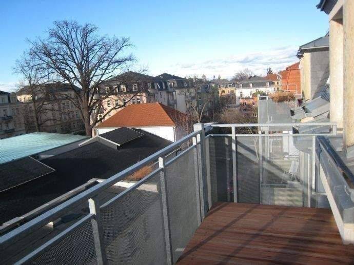 Sonnige 2,5-R-DG-Mais.-Wohnung mit West-Balkon und freiem weitem Blick in ruhiger Lage von Dresden-Löbtau, 1159 Dresden