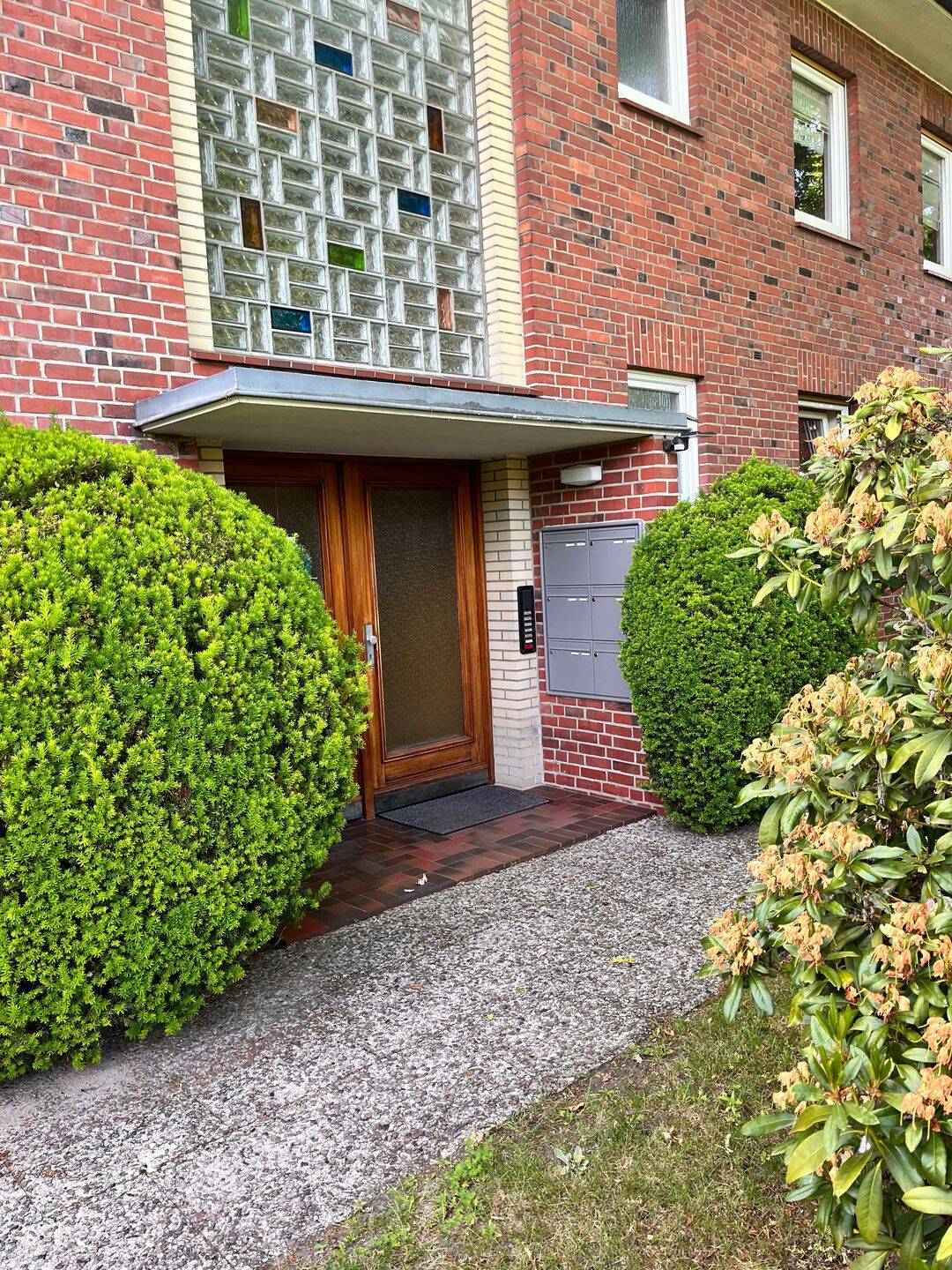 Gepflegte, helle Dachgeschosswohnung in ruhiger Lage, 22880 Wedel