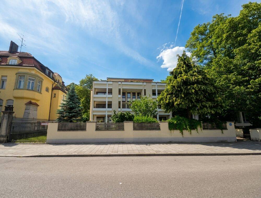 Exclusive Gelegenheit: Zwei Wohneinheiten in begehrter Lage von München-Bogenhausen *PROVISIONSFREI*, 81675 München (Au-Haidhausen Bogenhausen)