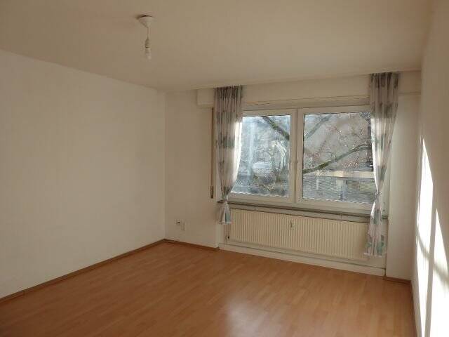 Röpke + Partner Immobilien: Zentral und naturnah in Dillweißenstein!, 75180 Pforzheim (Büchenbronn Dillweißenstein Sonnenberg Sonnenhof)