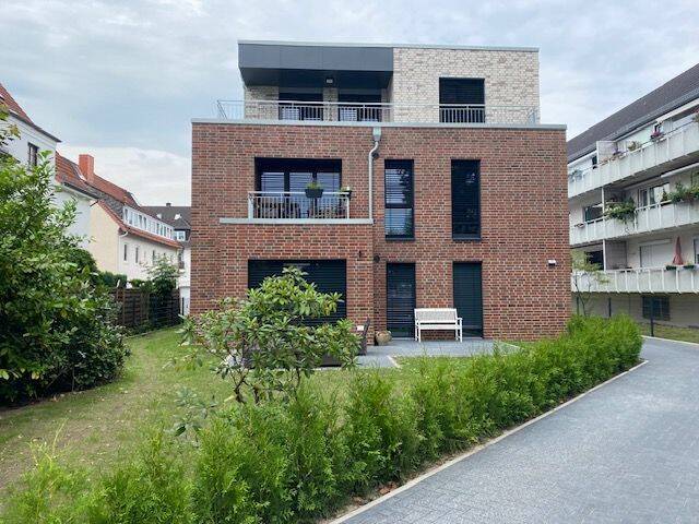 Hochmoderne 2 Zimmer Wohnung in bester Lage mit wunderschöner Terrasse, 28359 Bremen (Horn Lehe)