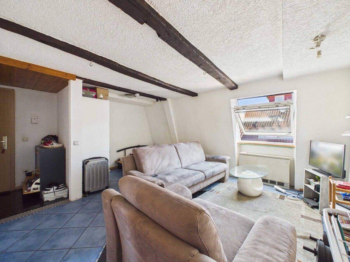 Charmante 1-Zimmer-Dachgeschosswohnung in zentraler Lage | Knittlingen, 75438 Knittlingen