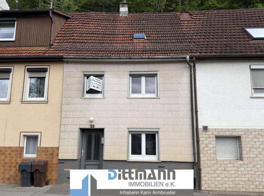 Klein, aber mein – Einfamilienhäuschen mit Garten in Straßberg, 72479 Straßberg