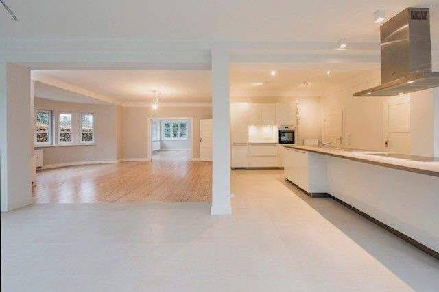 Moderne und alte Stilelemente vereint, 22391 Hamburg (Wandsbek)