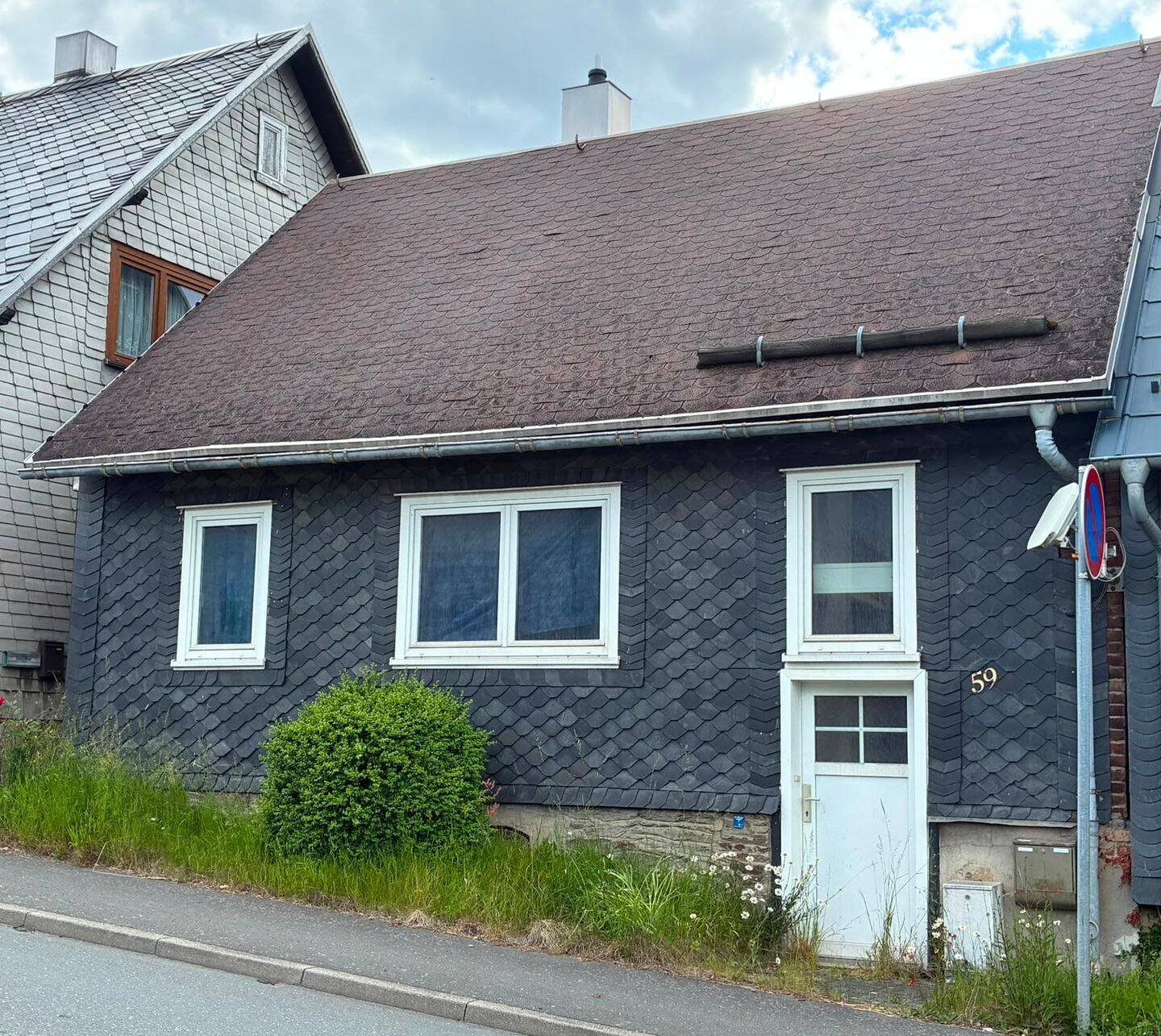 Kleines Einfamilienhaus in Oberweißbach, 98744 Schwarzatal (Oberweißbach)