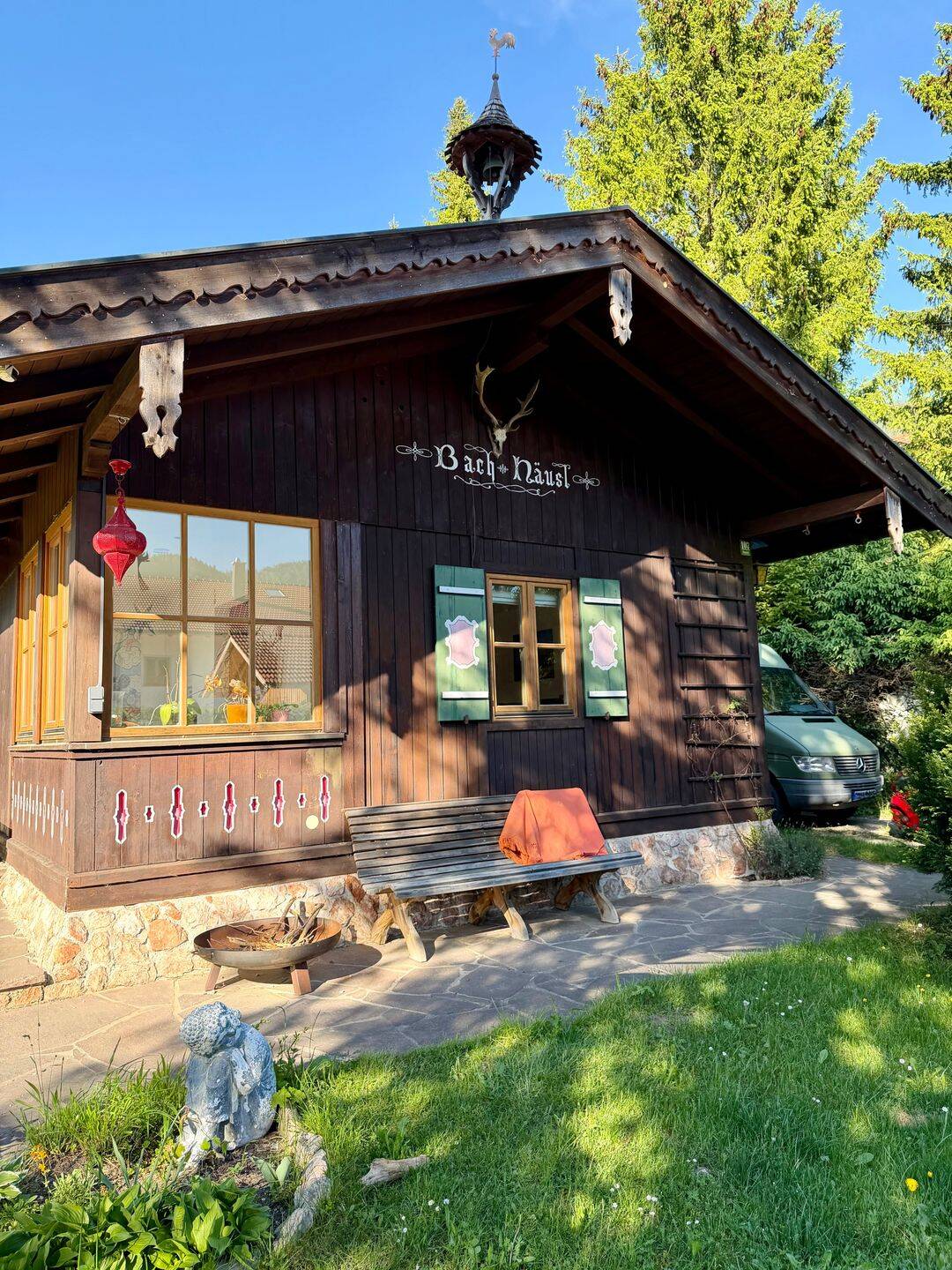 Der Traum vom eigenen kleinen Haus am Bach mit Bergblick, 83246 Unterwössen