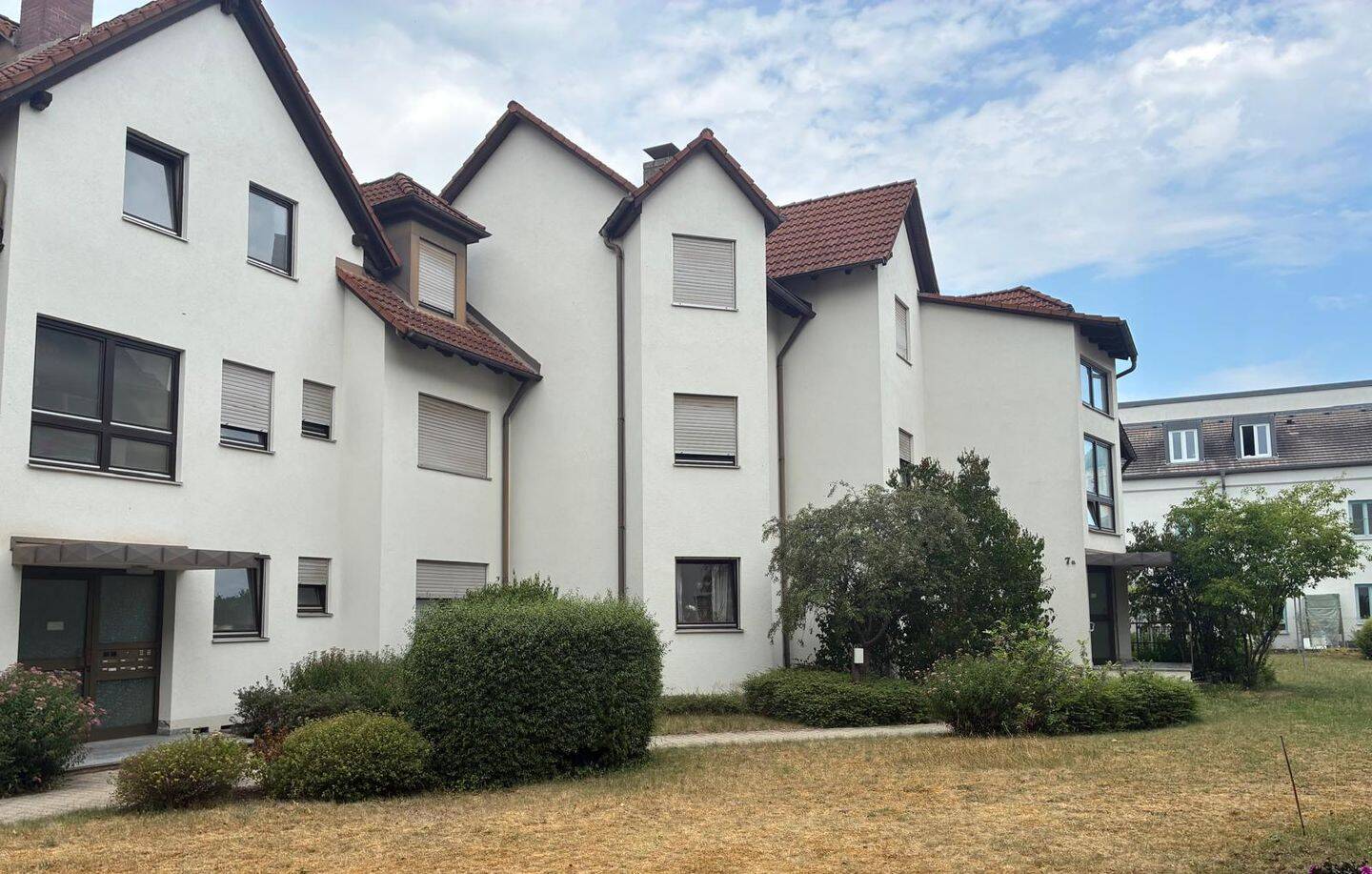 Sehr schöne und gepflegte 2-Zimmer-Wohnung mit Balkon in Augsburg-Haunstetten, 86179 Augsburg (Haunstetten Siebenbrunn)