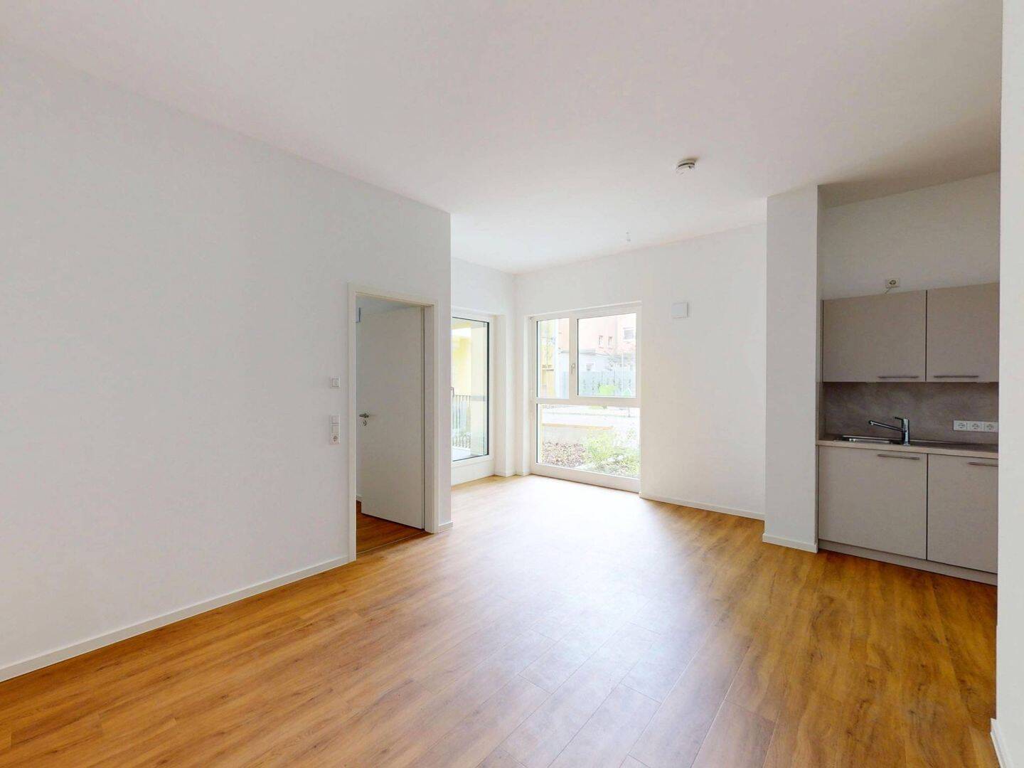 Erstbezug: Helle 3-Zi.Whg. mit offener Wohnküche und Loggia!, 90478 Nürnberg (Dutzendteich Gleißhammer Glockenhof Sankt Peter Zerzabelshof)