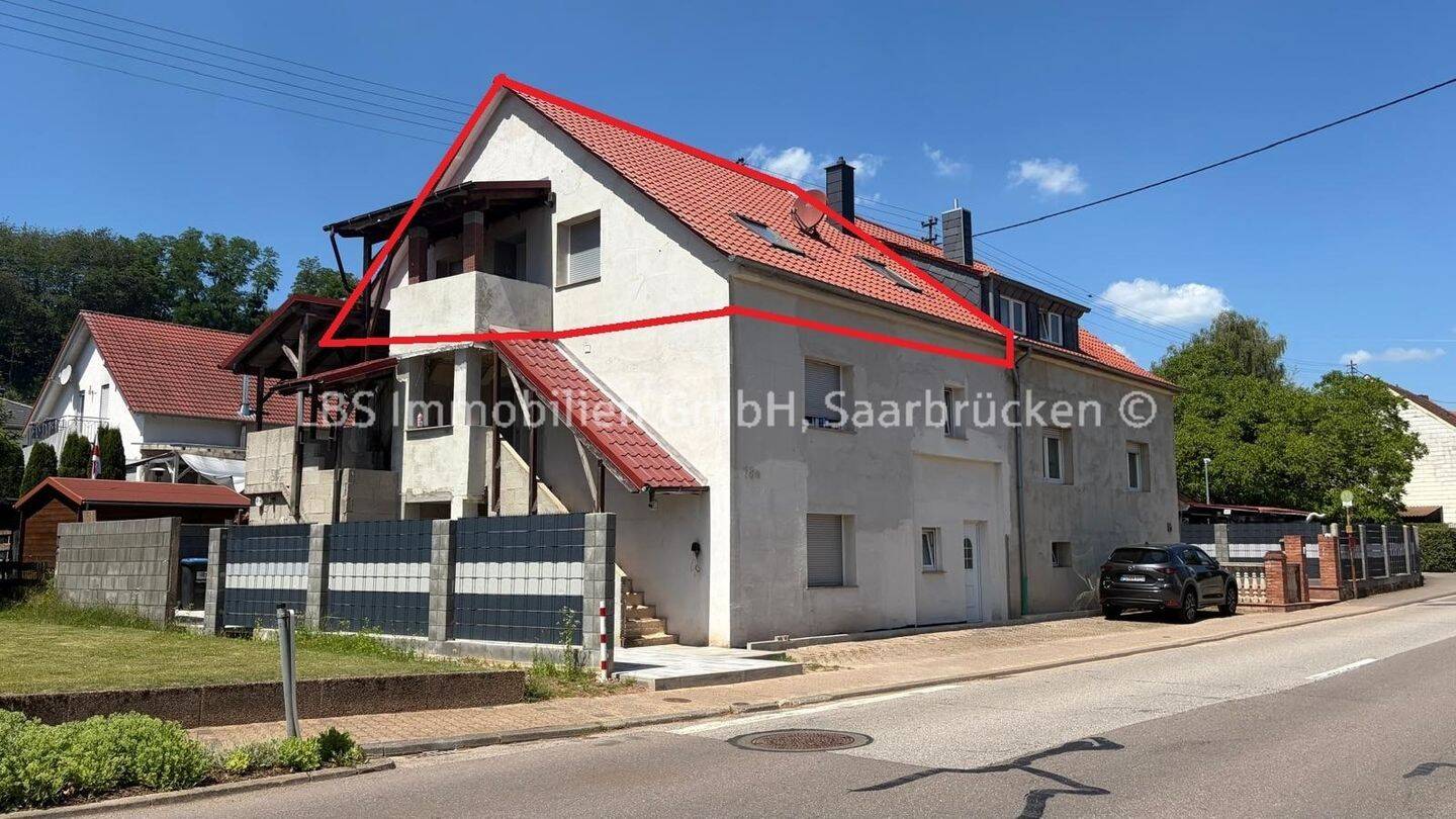 Eigentumswohnung in Losheim/Wahlen – DG – 3 ZKB mit EBK – 71 m² Wfl. – Stellplatz – EBK –, 66679 Losheim am See