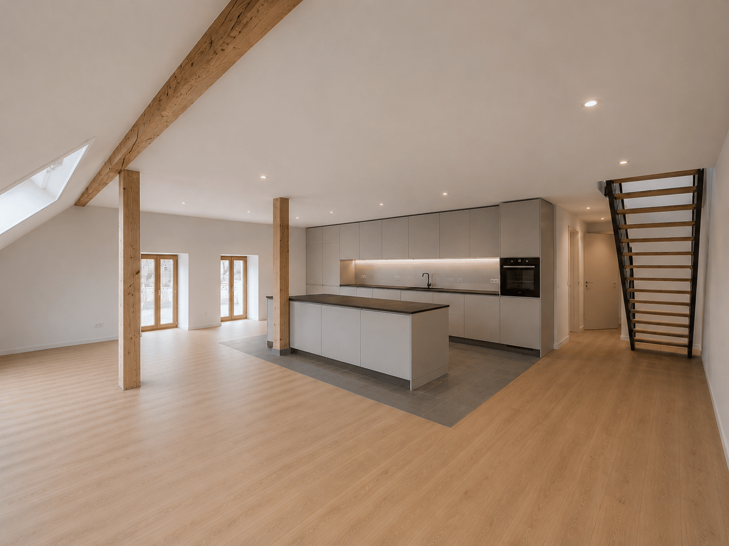 Exklusive Maisonettewohnung mit Galeriegefühl, Designküche und einzigartigem Wohnkomfort, 79774 Albbruck