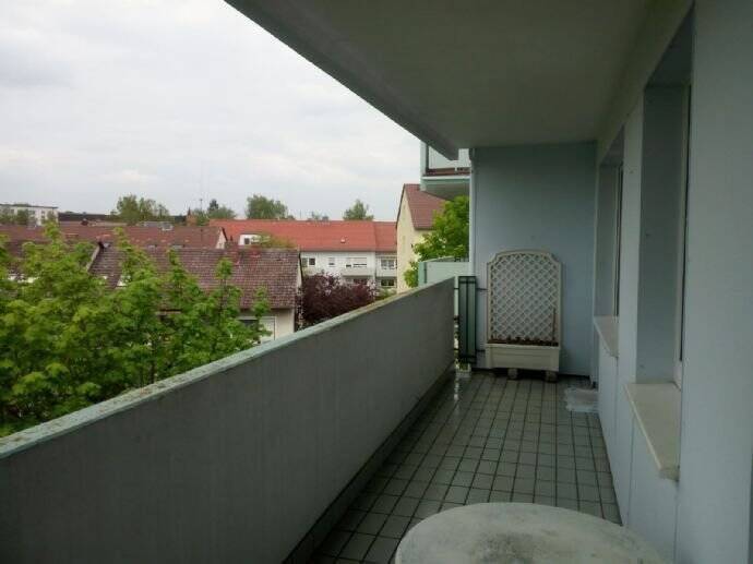 Mietzeit auf 1 Jahr begrenzt, da die Wohnung ab März 2028 verkauft werden soll., 97218 Gerbrunn