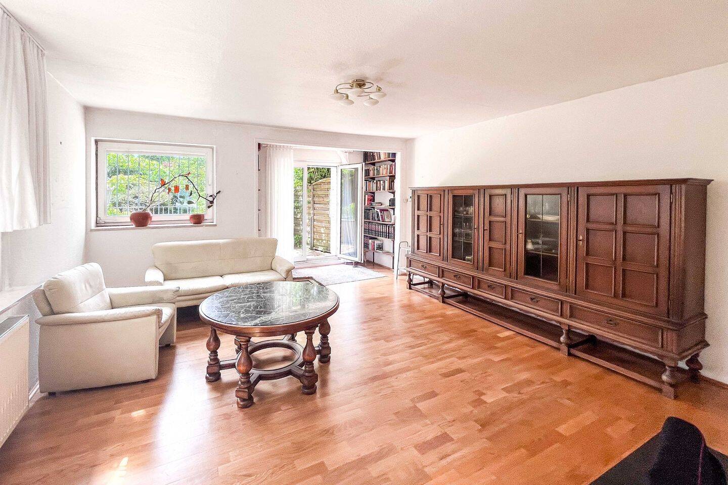 Doppelhaushälfte mit Garten in Remscheid-Lennep, 42897 Remscheid (Lennep)