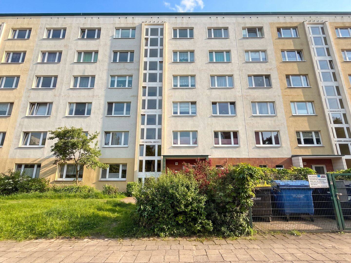 Gemütliche 4-Zimmer-Wohnung in ruhiger Lage, 18107 Rostock (Lichtenhagen Lütten Klein)