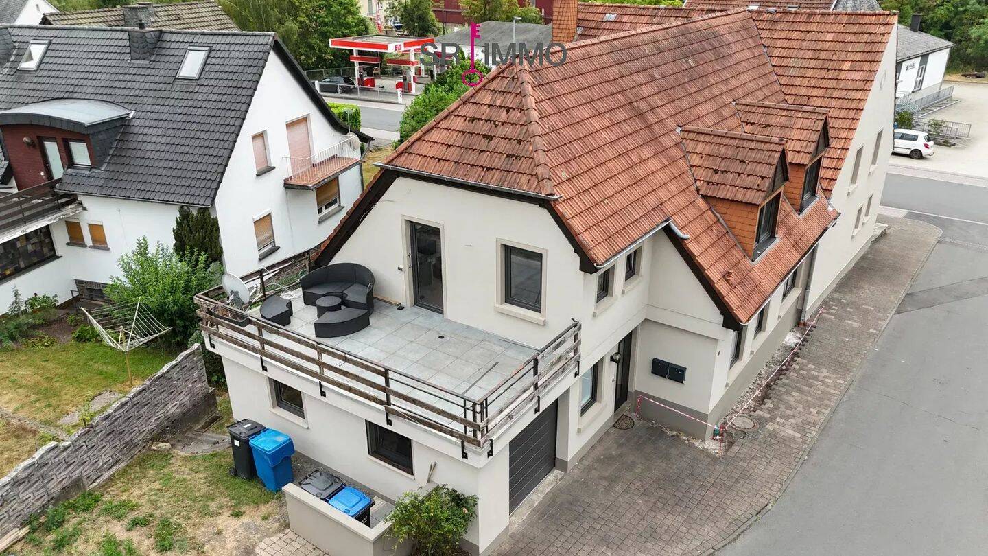 Großzügige Eigentumswohnung über zwei Etagen mit Terrasse und Ausbaureserve, 54649 Waxweiler