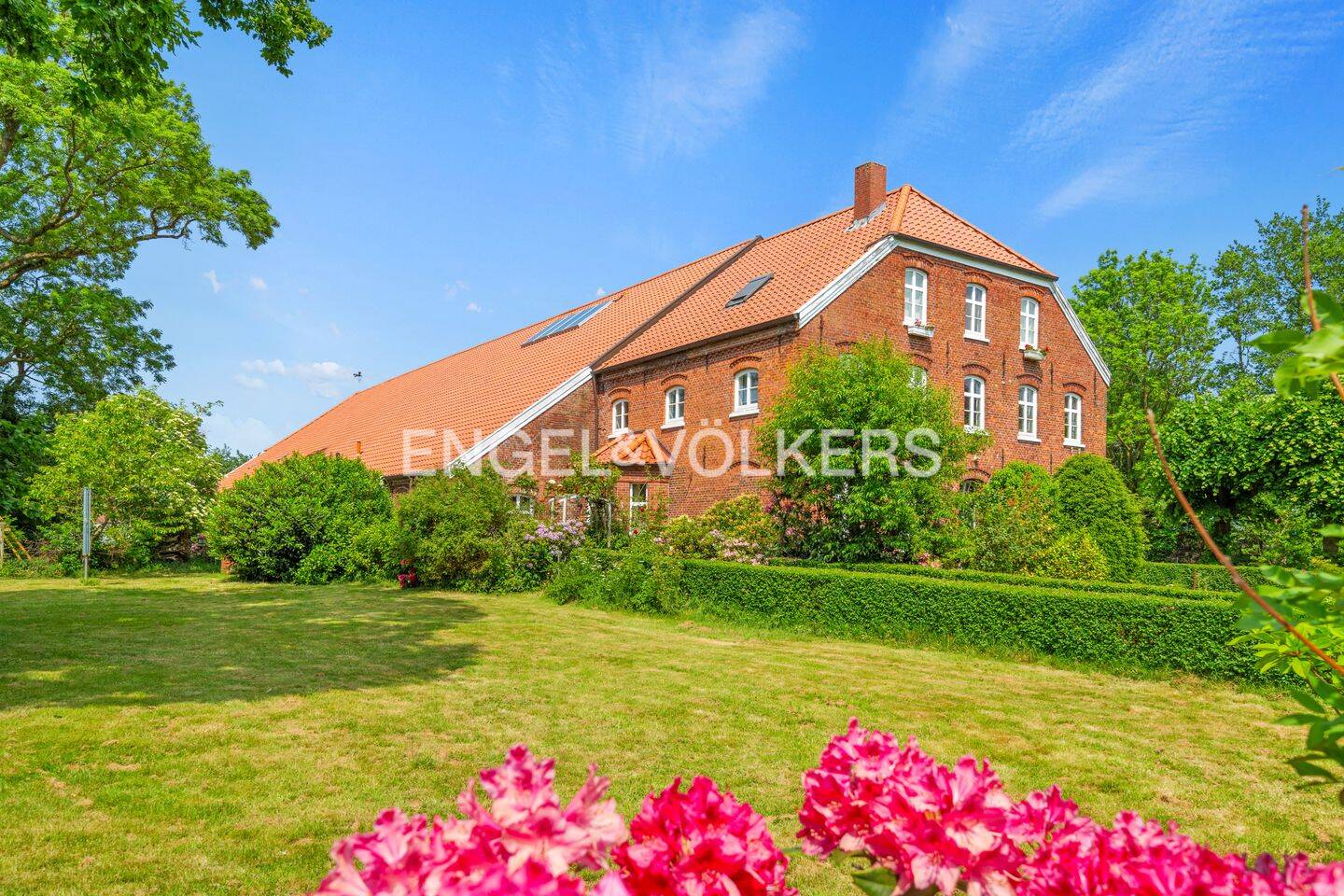 Exklusiver Gulfhof in zentraler Lage, 26506 Norden