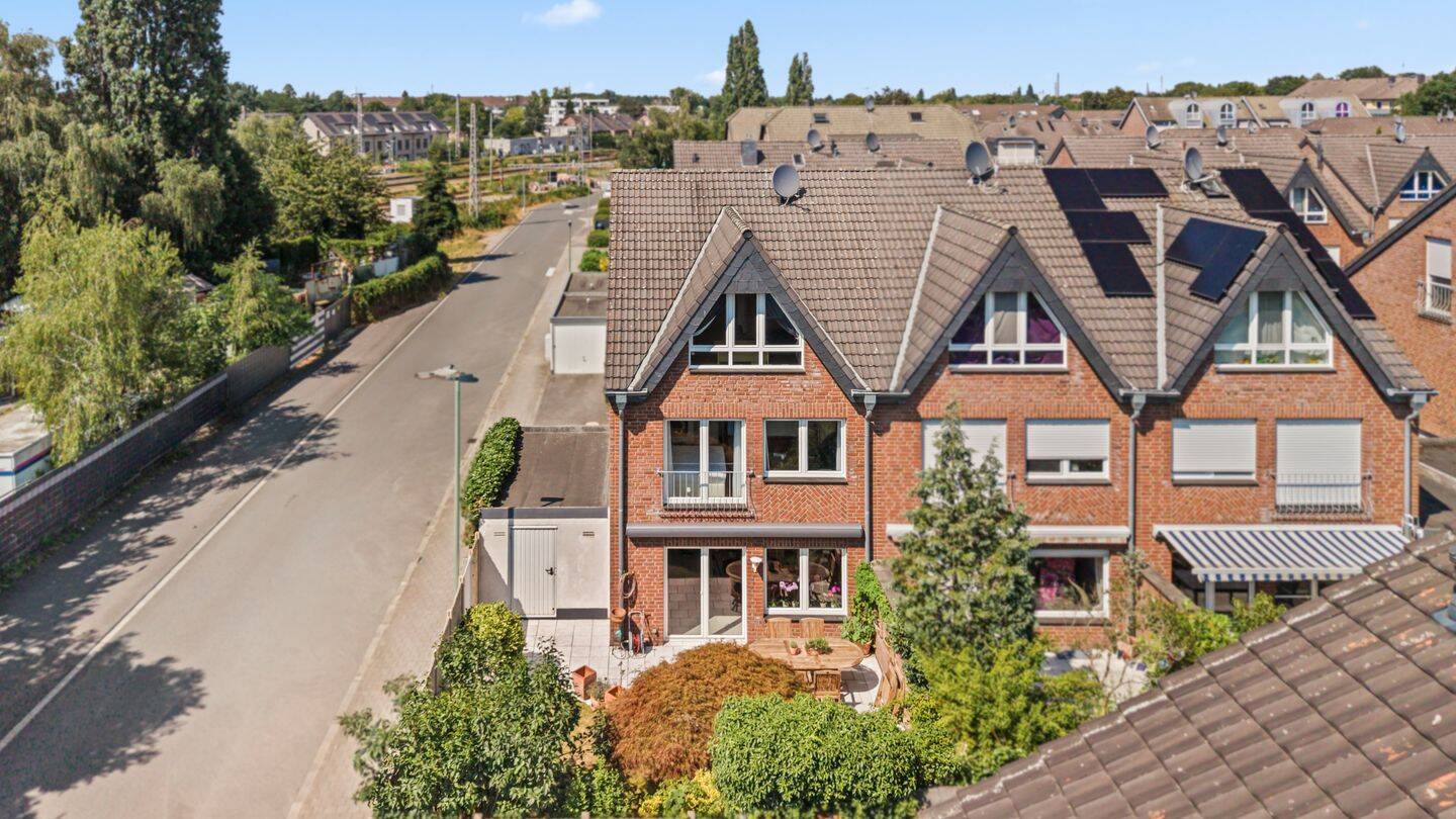 Modernes Reihenhaus mit Garten – Ihr neues Zuhause in familienfreundlicher Wohnlage, 47228 Duisburg (Bergheim Friemersheim Hochemmerich Winkelhausen)