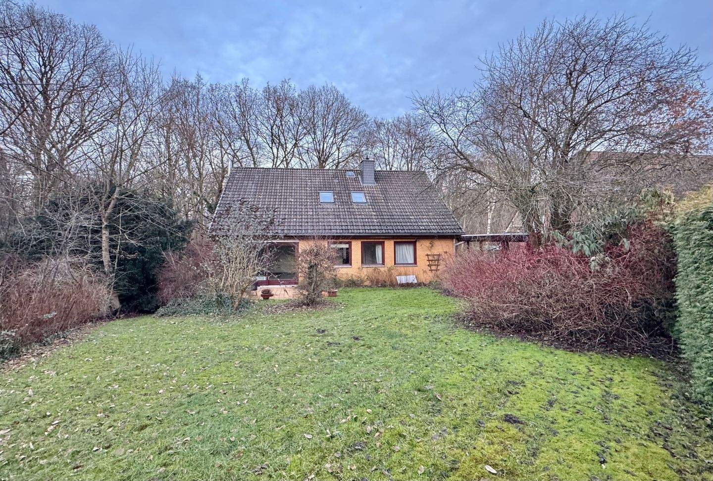 Einfamilienhaus mit Einliegerwohnung unweit des Ihlsees!, 23795 Bad Segeberg