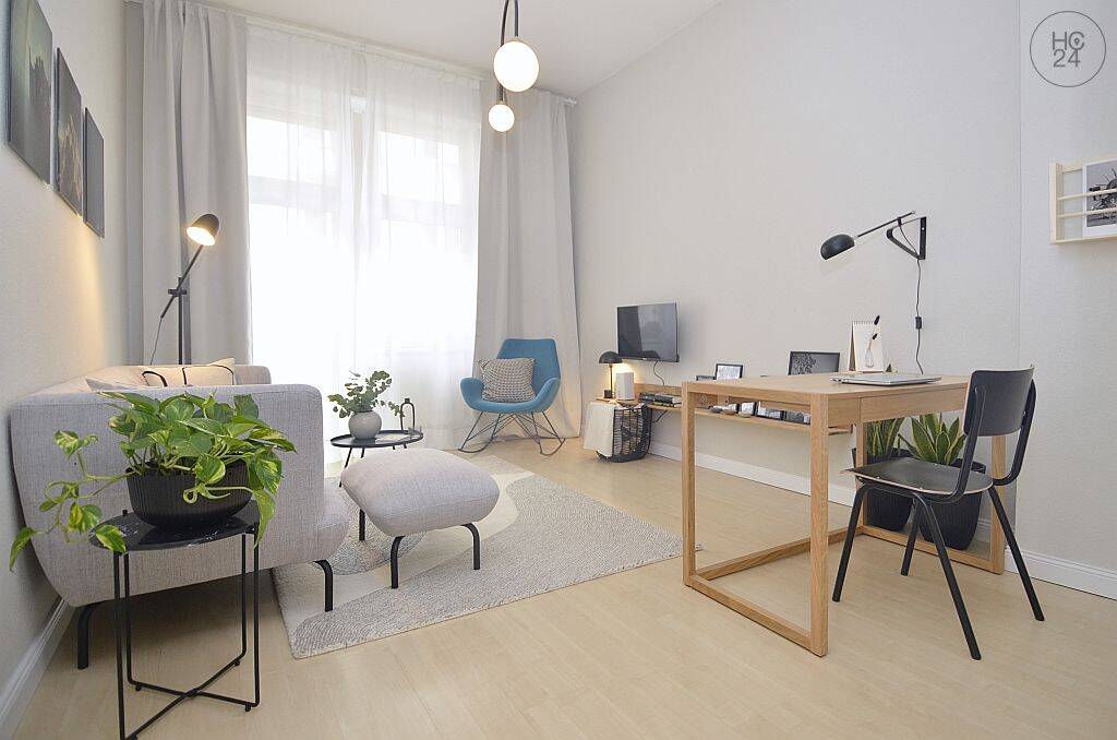 Stilvolle möblierte 2-Zimmer Wohnung mit Balkon und Internet in Wiesbaden-Westend – 65195 Wiesbaden – Bild 1 von 1
