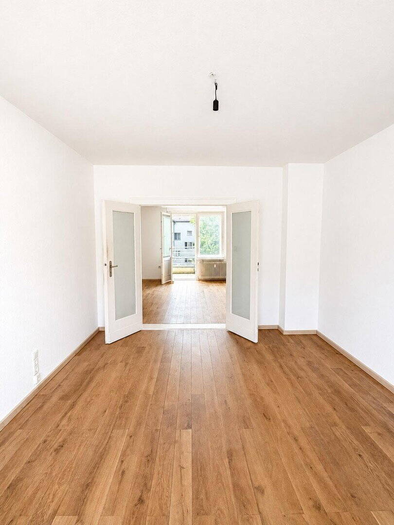 Schöne und Bezugsfreie 3-Zimmer-Eigentumswohnung mit Balkon, 10589 Berlin (Charlottenburg-Wilmersdorf Charlottenburg Kolonie Gerickes Hof)