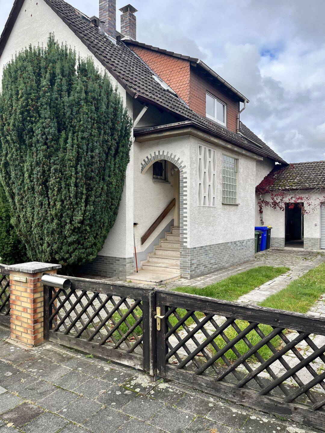 Charmantes Einfamilienhaus mit großem Garten, 63110 Rodgau