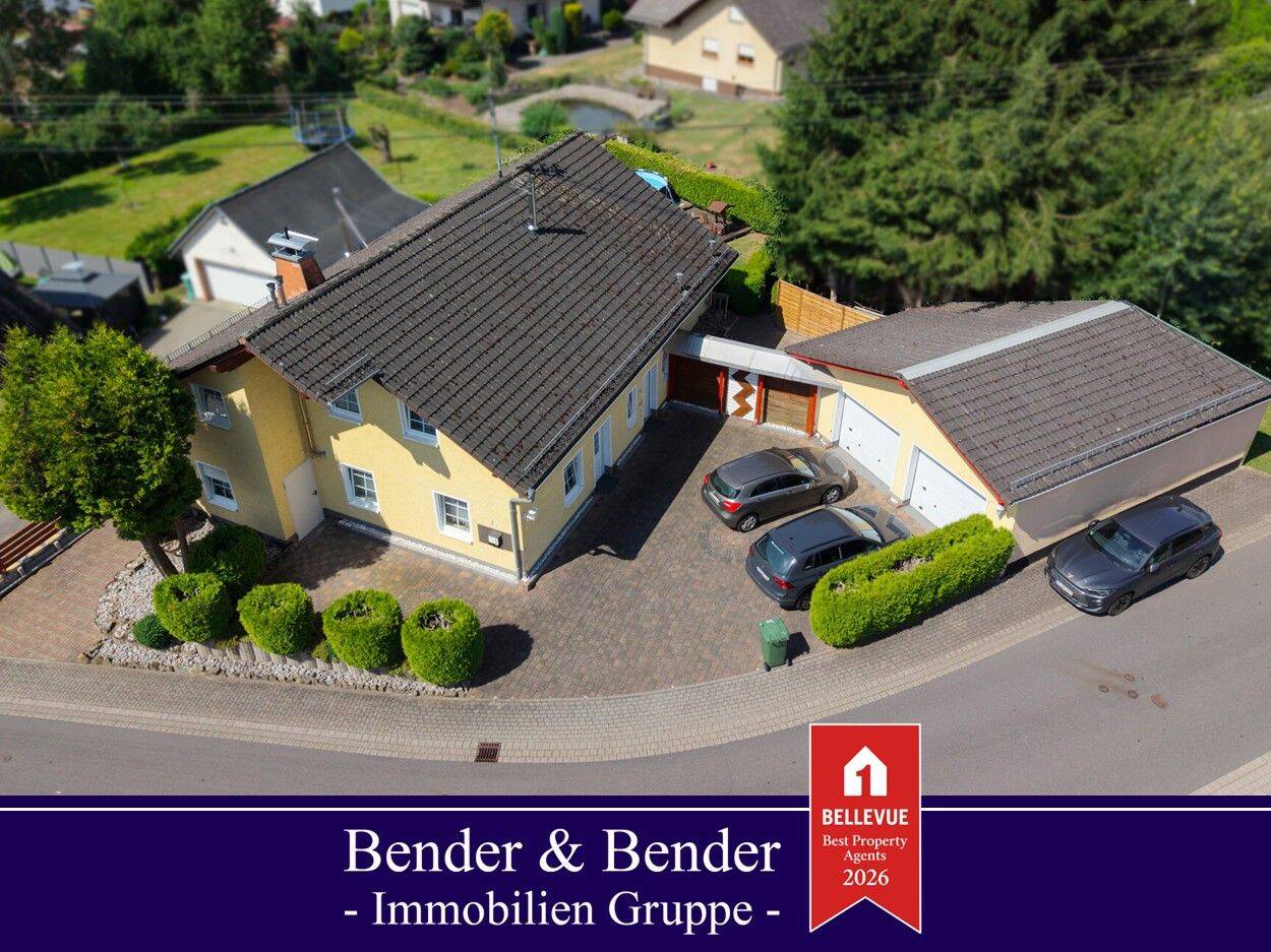 Stilvolles Einfamilienhaus mit ausgebautem Dachgeschoss, Garage & großem Garten in attraktiver Lage!, 56414 Berod bei Wallmerod