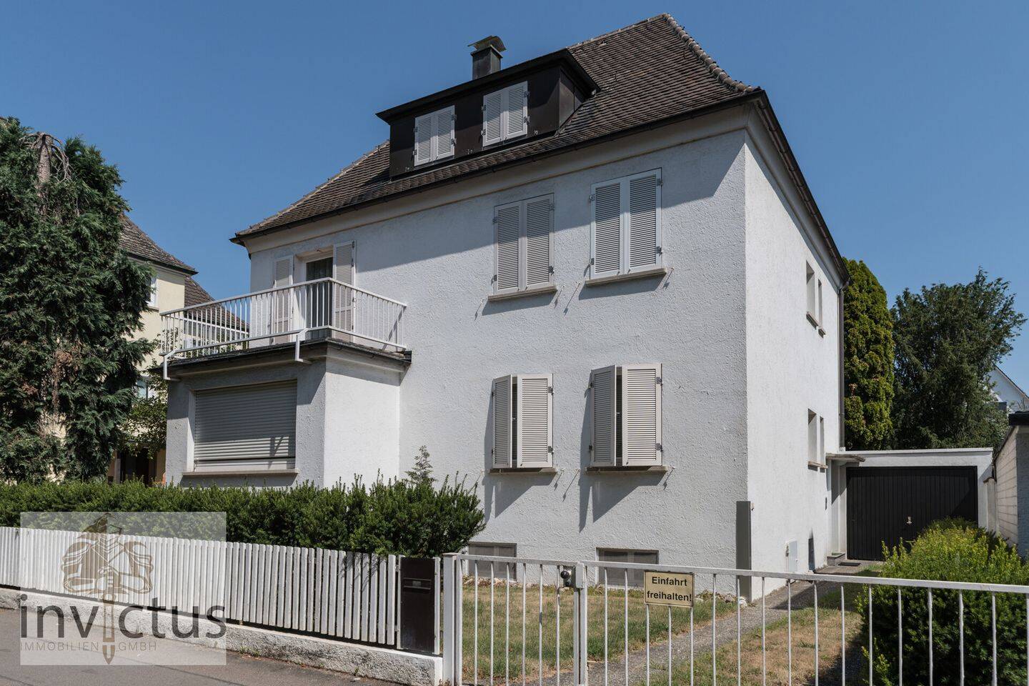 Idyllisches Ein,- bis zwei Familienhaus im Villenstil in stadtnaher Toplage v. Kornwestheim, 70806 Kornwestheim