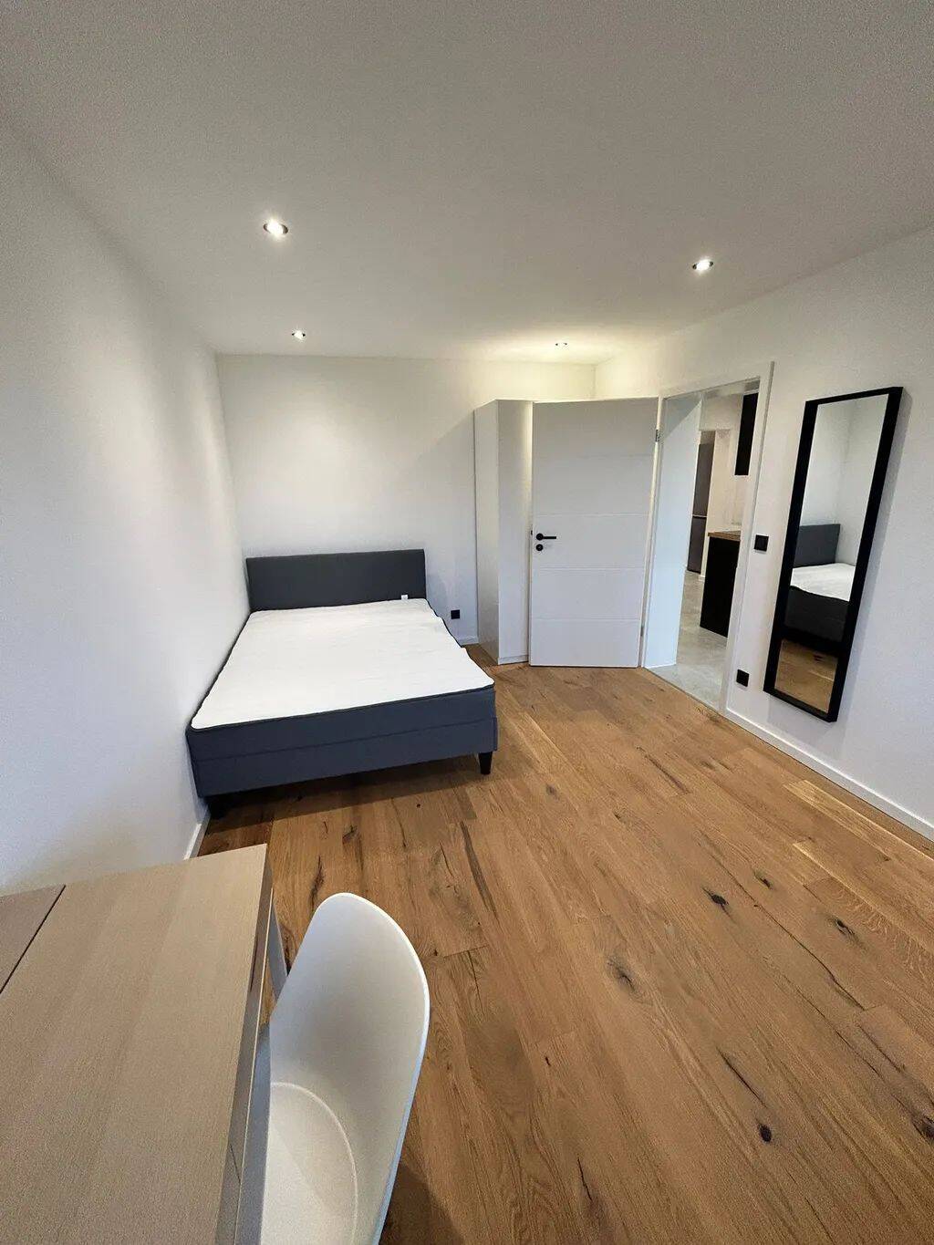 Modernes WG-Zimmer mit viel Licht/ Jaspersallee 27, München / 3.OG / WE47 / Zi.1, 81245 München (Aubing-Lochhausen-Langwied Pasing-Obermenzing)