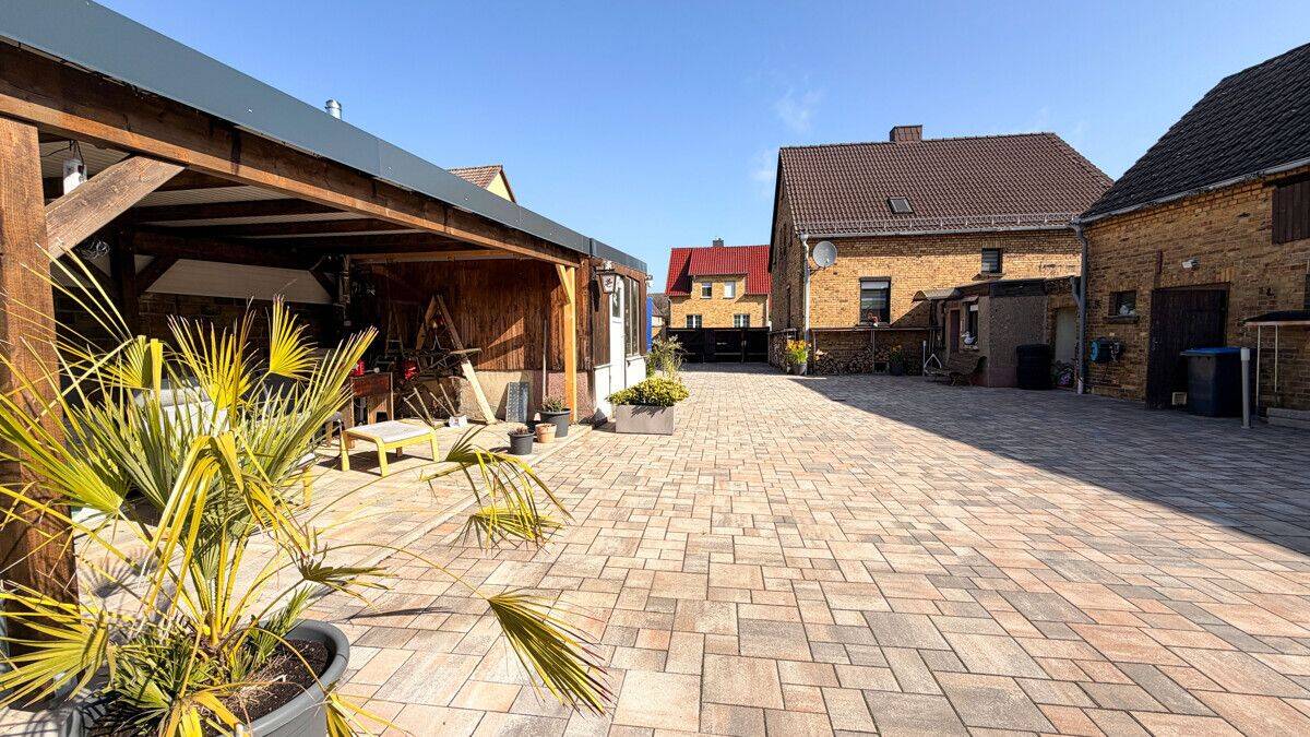 Ein Zuhause für Menschen, die Platz und Charakter lieben – freistehendes Einfamilienhaus in Rösa, 6774 Muldestausee