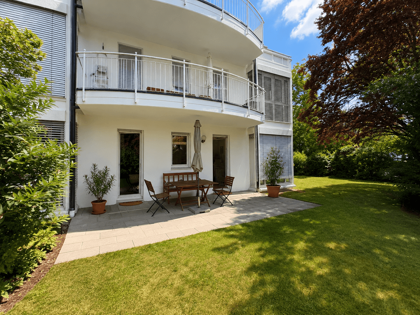 Sonnige 2,5 Zi.-Terrassenwohnung großem Garten und Hobbyraum, 82131 Gauting