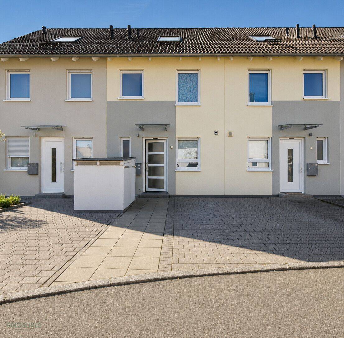 Wo Kinder unbeschwert groß werden – 5-Zi.-RMH mit Garten & Balkon | Aichtal-Grötzingen, 72631 Aichtal
