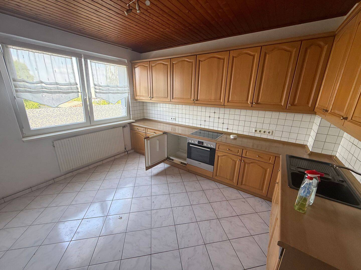 Große, frische renovierte 3-Zimmer Wohnung mit EBk, 45326 Essen (Altenessen-Nord Altenessen-Süd)